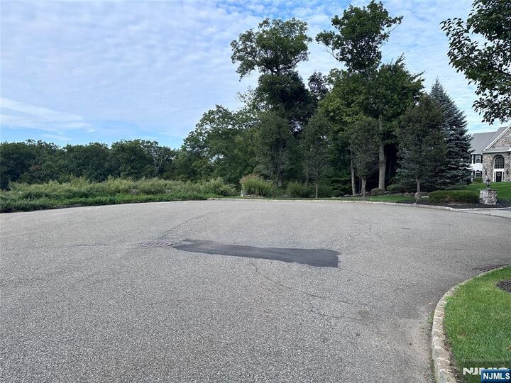 Property Photo:  14 Nicholas Drive  NJ 07405 