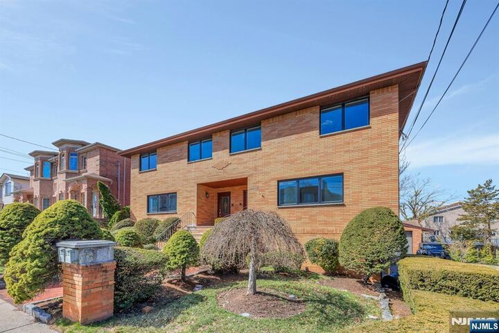 Property Photo: 2413 Hammett Avenue NJ 07024