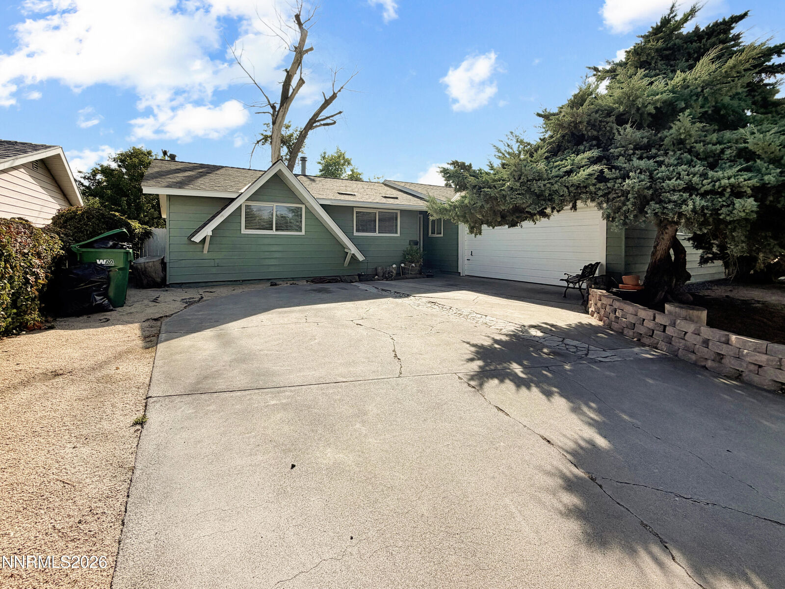 Property Photo:  1500 Breaker Way  NV 89431 