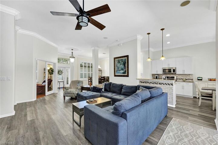 Property Photo: 14912 Indigo Lakes Dr FL 34119
