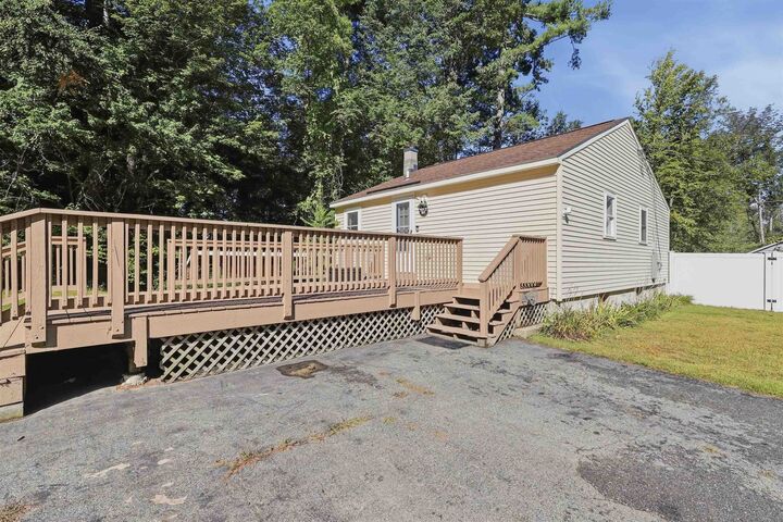 Property Photo:  24 Longa Road  NH 03054 