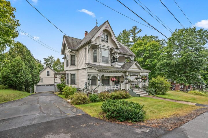 Property Photo: 89 Bunker Hill Street NH 03584