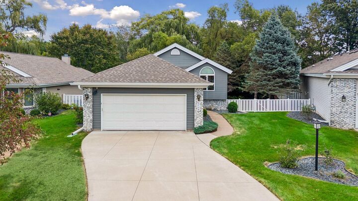 Property Photo: 5734 Heather Ridge Drive MN 55126