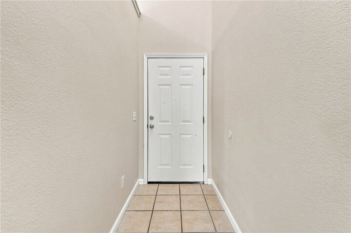 Property Photo: 3207 SW Deerfield Boulevard 2 AR 72712
