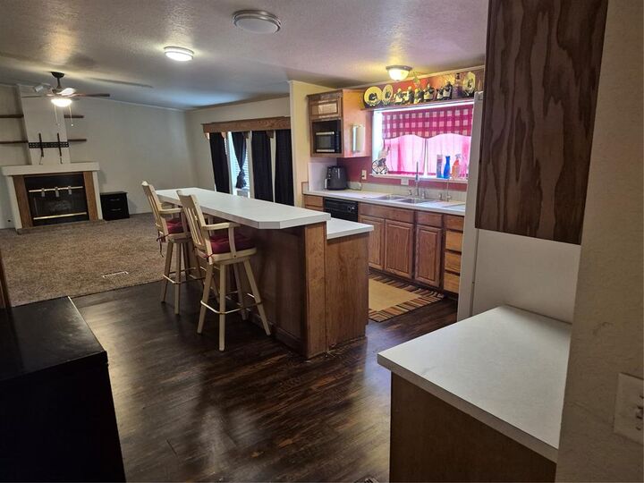 Property Photo:  417 S Cemetery Road  OK 73089 