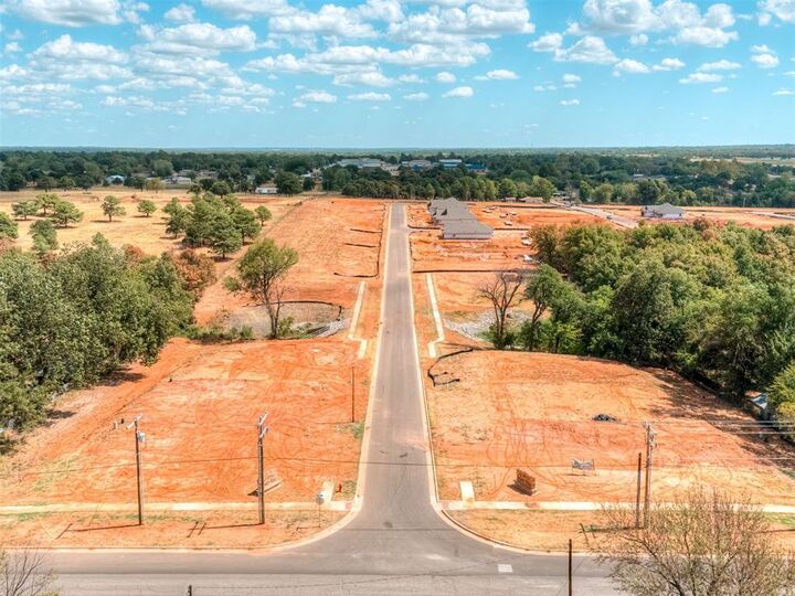 Property Photo:  14097 Henney Ridge Street  OK 73020 