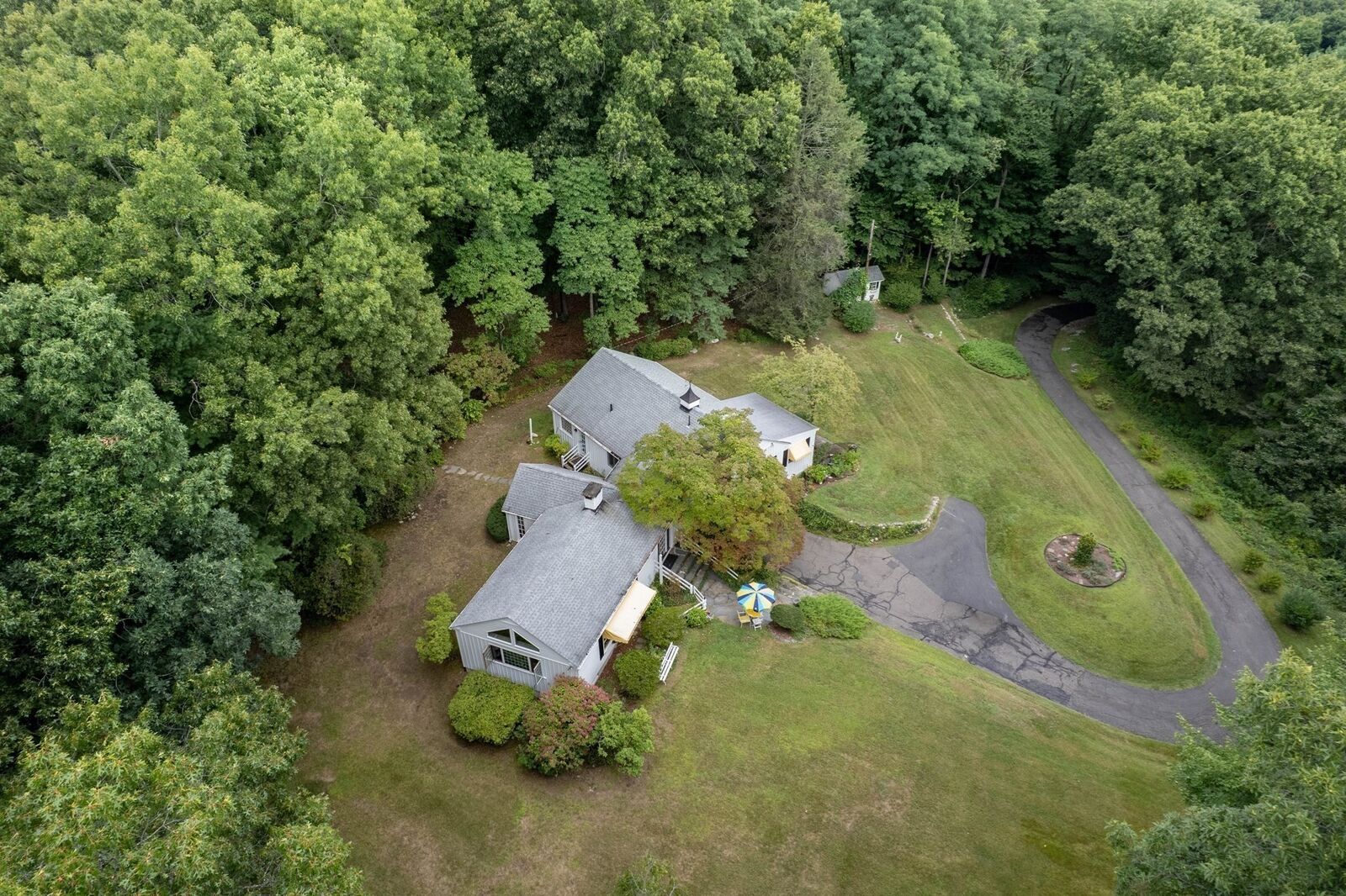 Property Photo:  134 Maplewood Terrace  MA 01060 