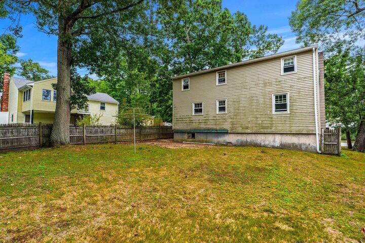 Property Photo: 906 Boston Rd MA 01821