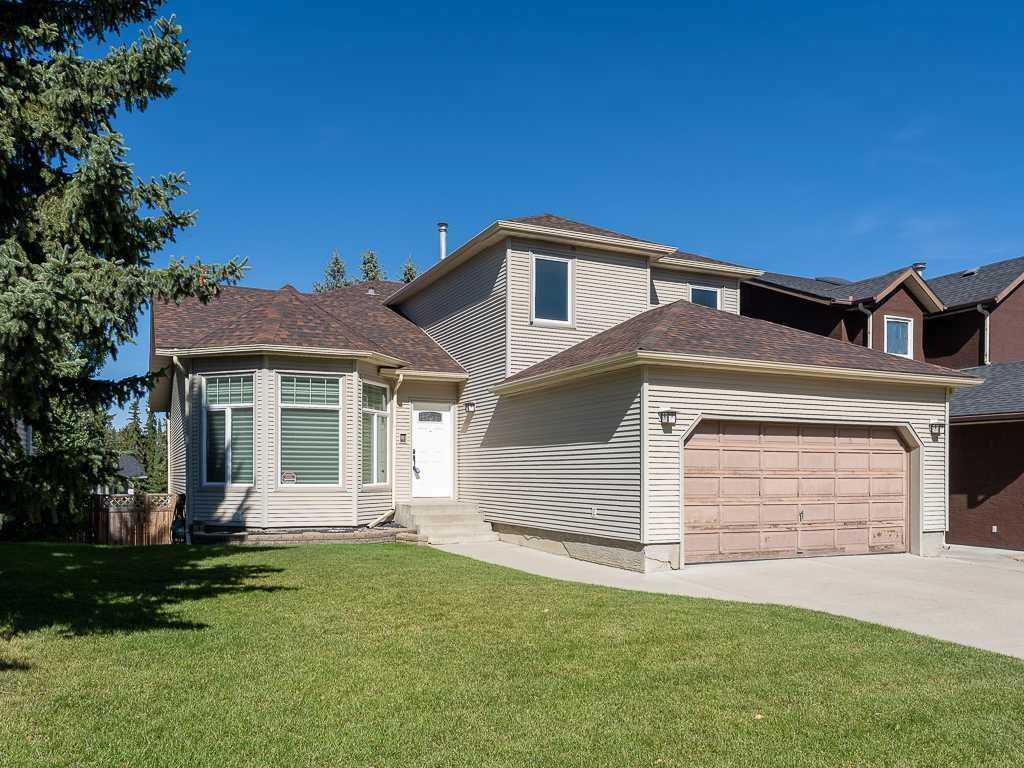 Property Photo:  44 Straddock Crescent SW  AB T3H 2P2 