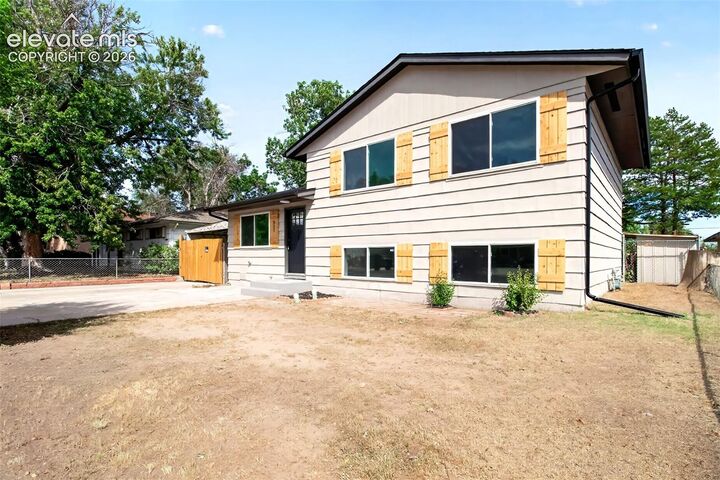 Property Photo:  827 Bryce Drive  CO 80910 