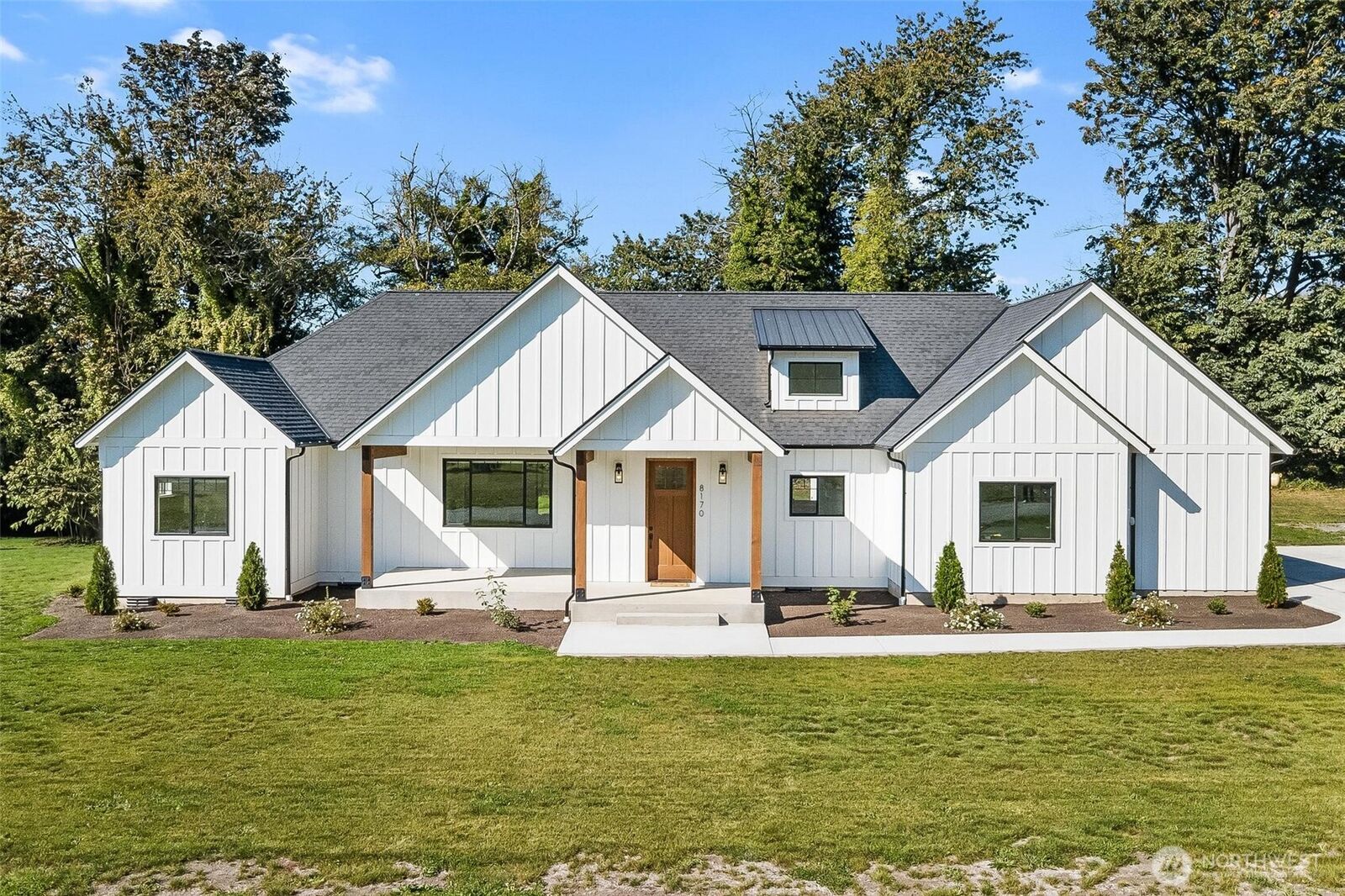 Property Photo: 8170 Lonestar Lane WA 98263