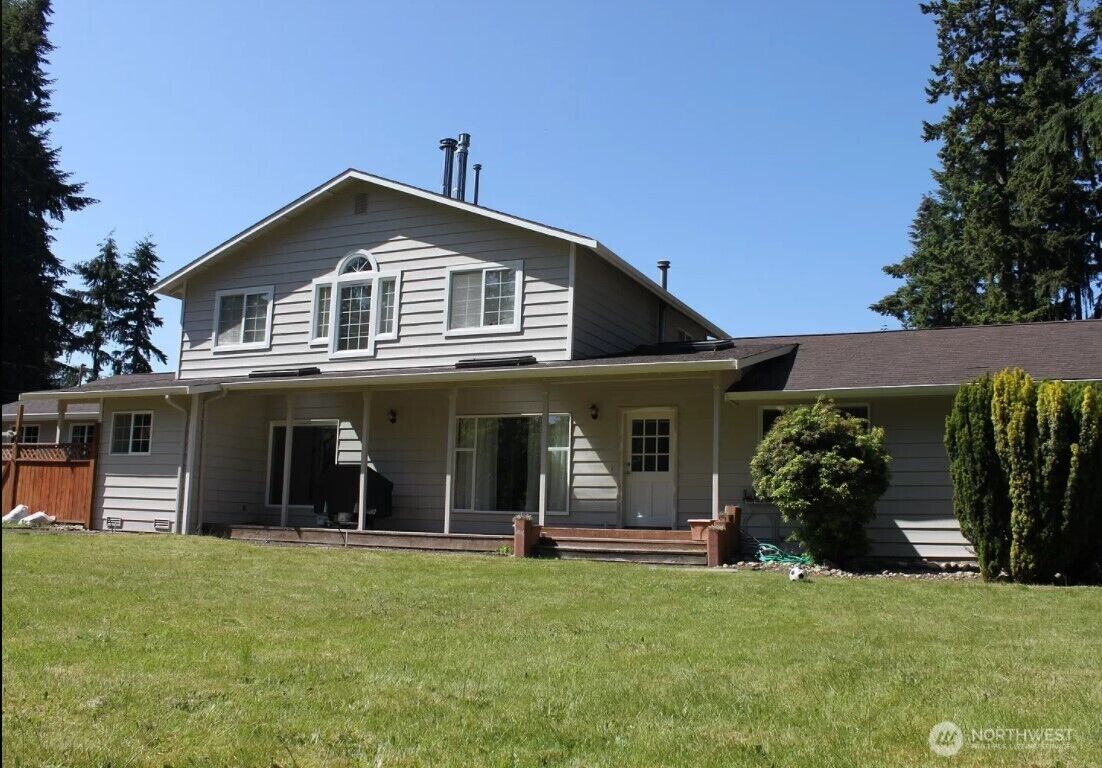 Property Photo: 5721 180th Street SW WA 97037
