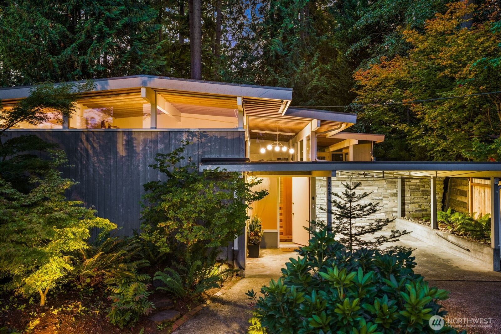 Property Photo: 13347 12th Avenue NE WA 98125