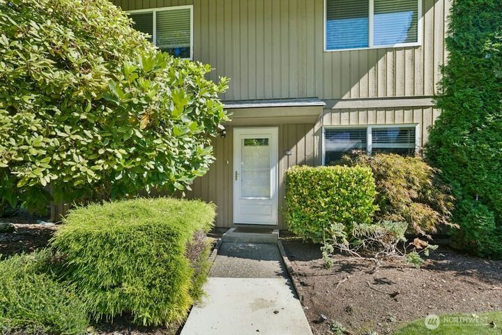 Property Photo: 6111 N 16th Street M-108 WA 98406