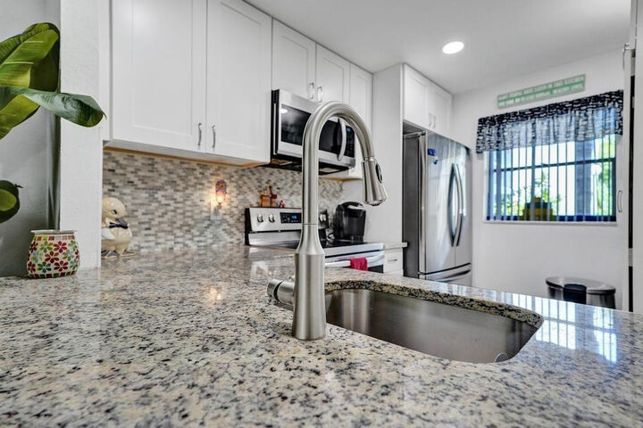 Property Photo:  3060 Holiday Springs Boulevard 106  FL 33063 