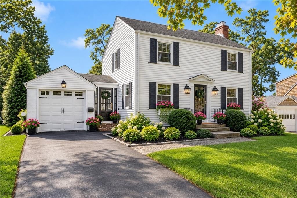Property Photo:  35 Hill Top Drive  RI 02920 