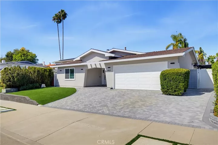 Property Photo: 4921 Golden Arrow Drive CA 90275