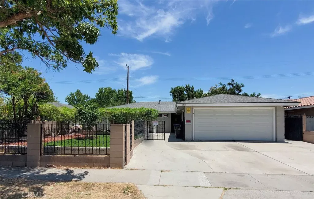 Property Photo:  1217 S Huron  CA 92704 