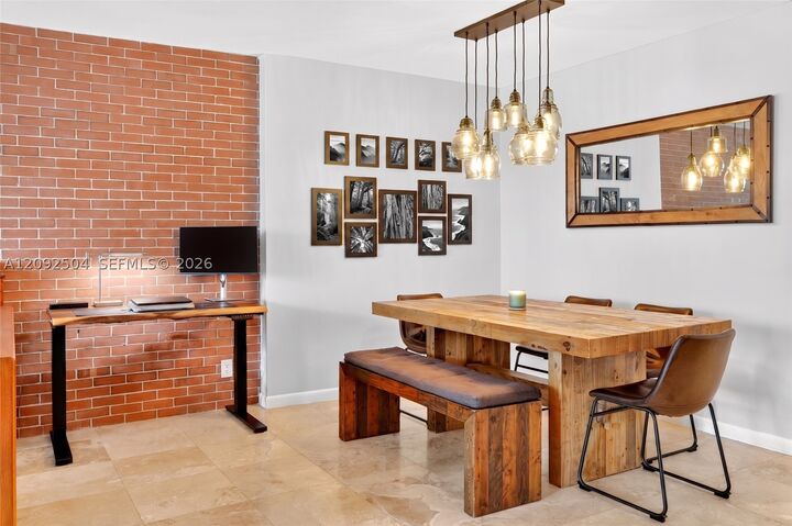 Property Photo:  5700 Collins Ave 3M  FL 33140 