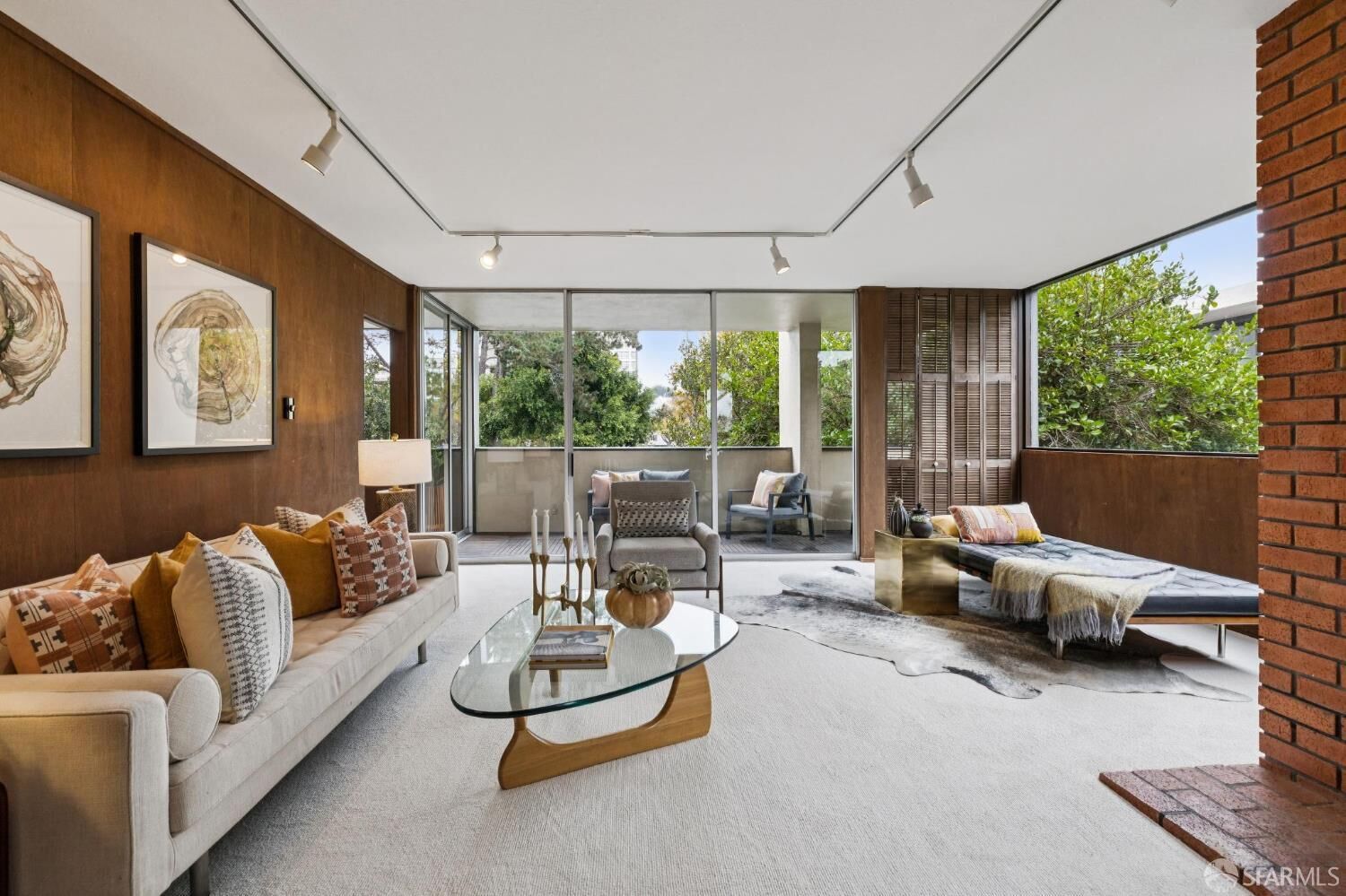 Property Photo: 45 Cleary Court 8 CA 94109