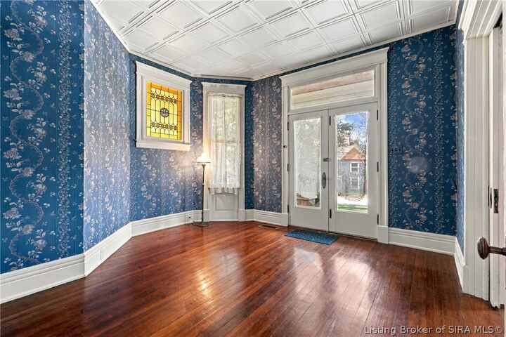 Property Photo: 614 N Capitol Avenue IN 47112