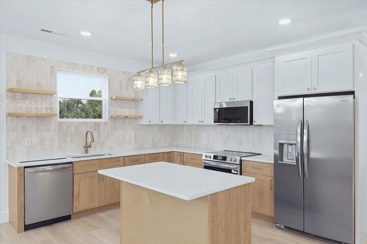 Property Photo:  506 Potter Road  SC 29341 