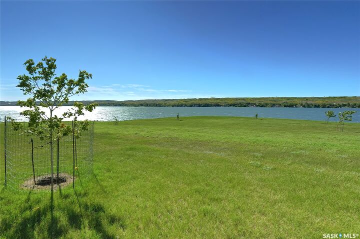Property Photo:  835 Daniel Drive  SK S0G 0A2 