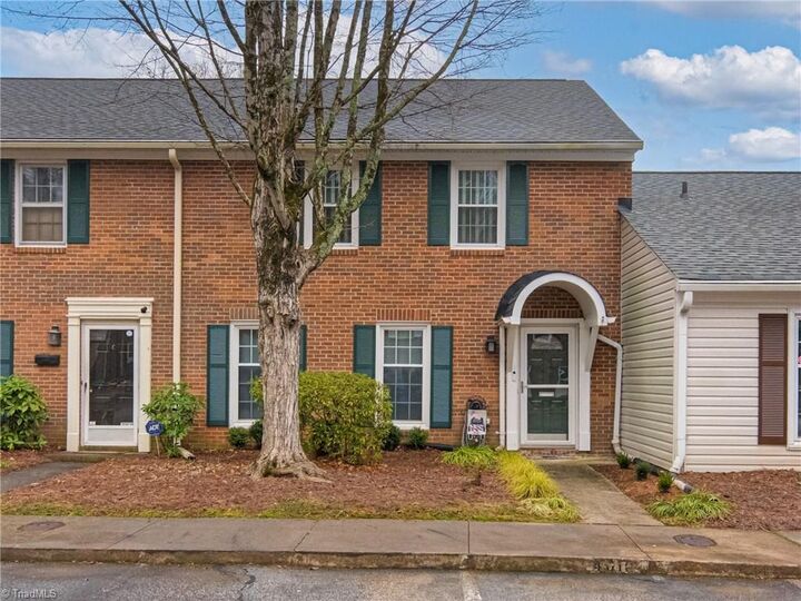 Property Photo:  4010 Huntingreen Lane  NC 27106 