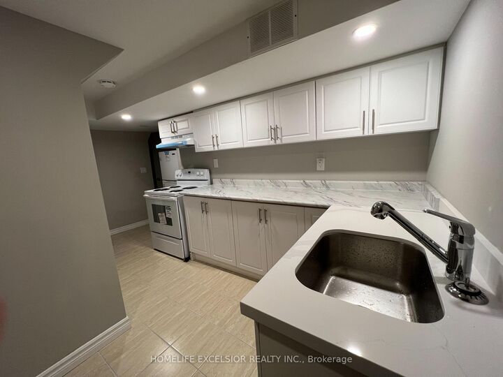 Property Photo:  34 Midcroft Drive Basement  ON M1S 1X2 