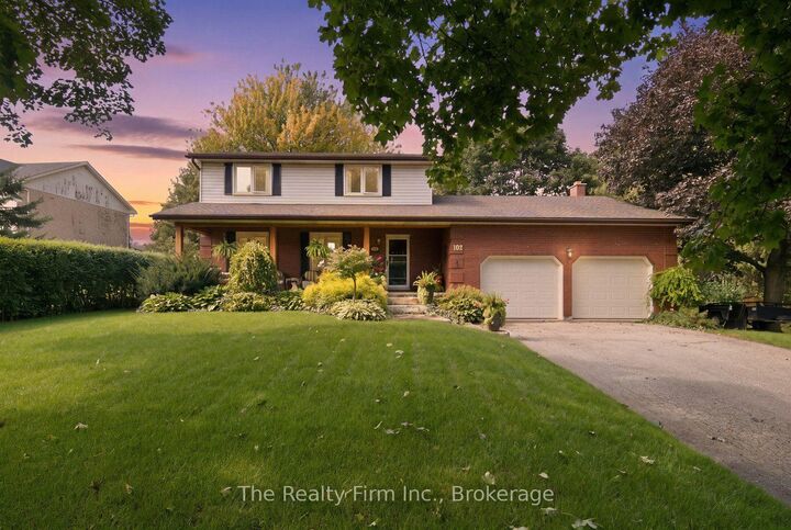 Property Photo:  102 Glenn Avenue N  ON N4S 7V6 