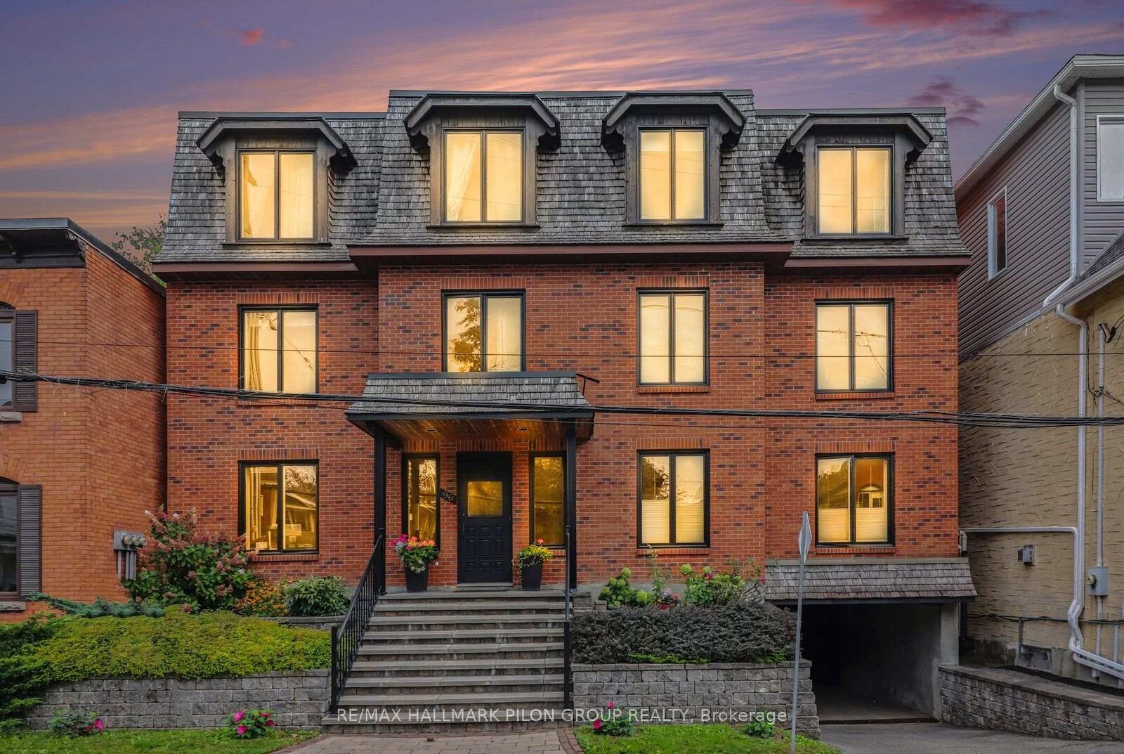 Property Photo:  96 Frank Street 5  ON K2P 0X2 