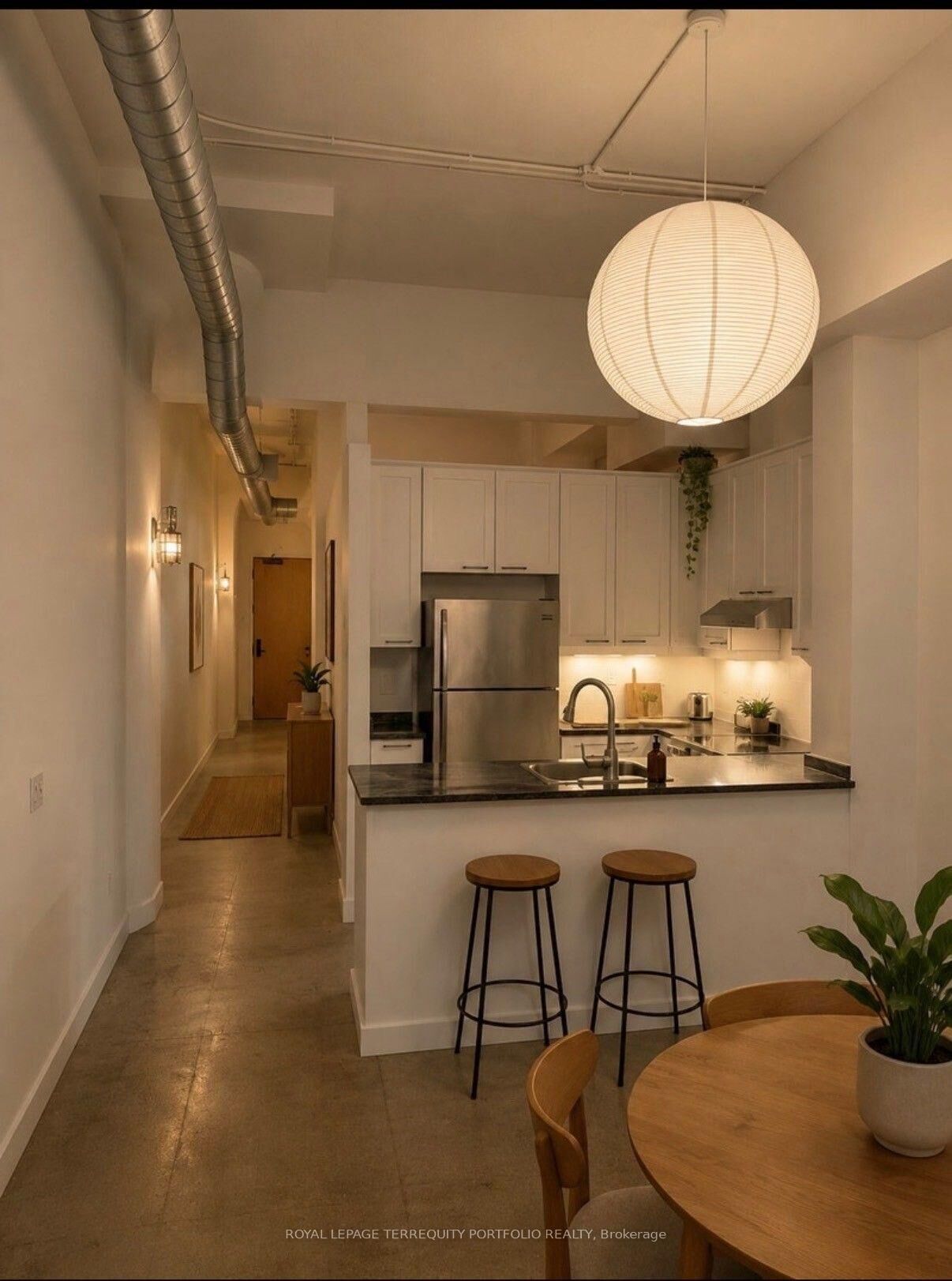 Property Photo:  155 Dalhousie Street 1016  ON M5B 2P7 