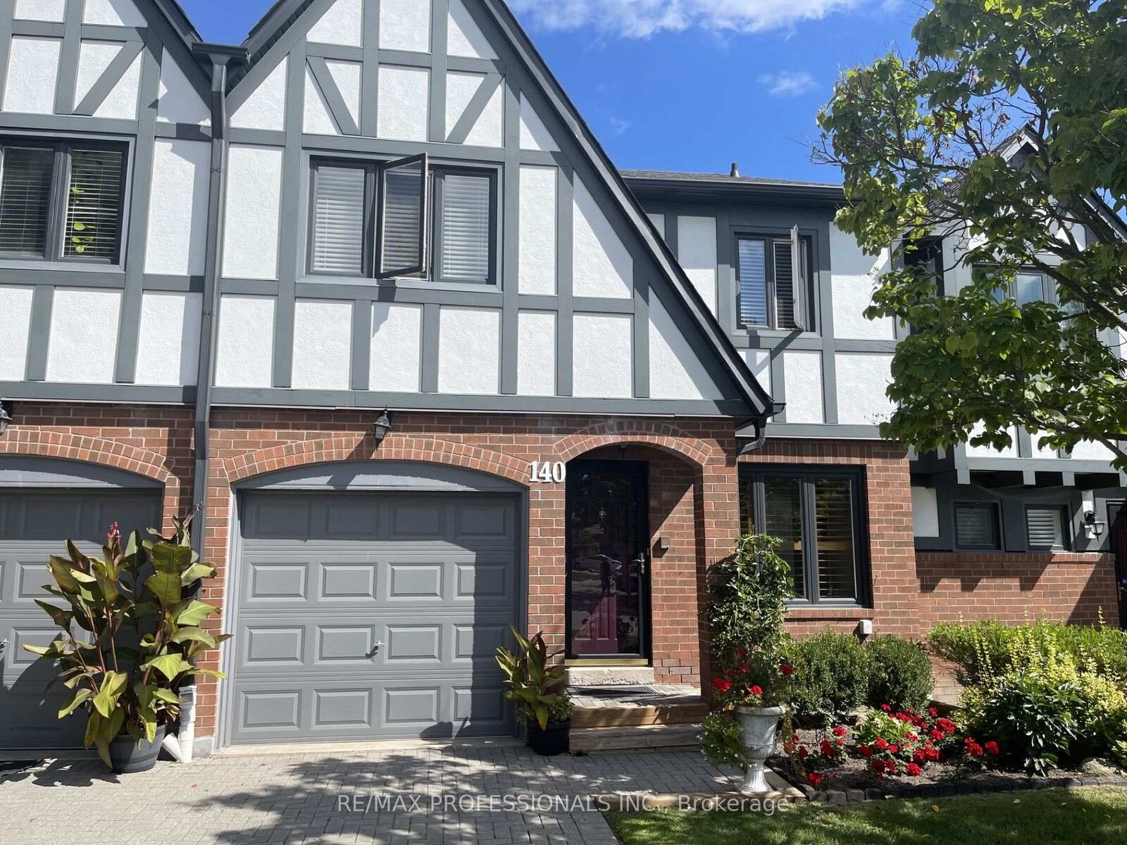 Property Photo:  3050 Orleans Road 140  ON L5L 5P7 