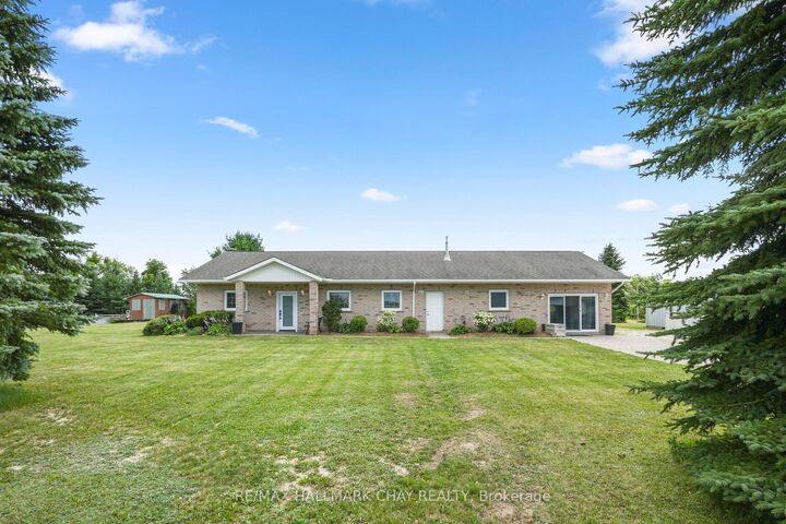 Property Photo:  958375 E 7th Line  ON L9V 0M9 