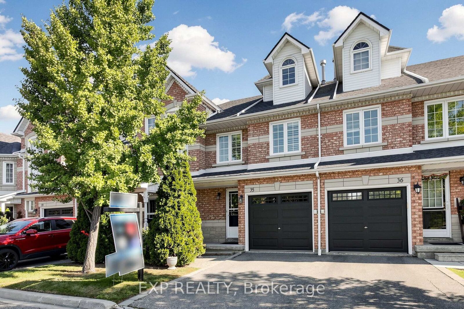 Property Photo:  455 Apache Court 35  ON L4Z 3W8 