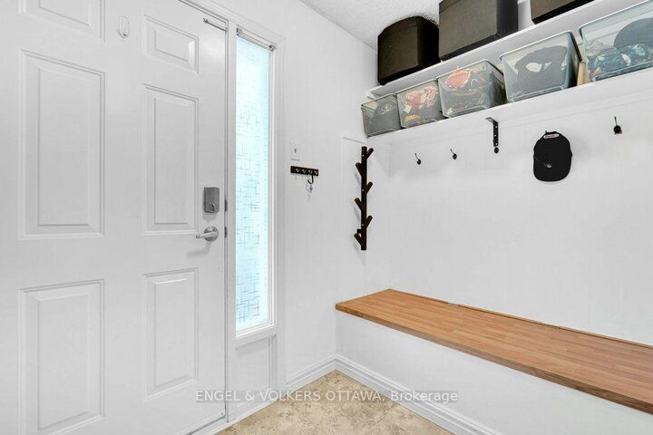 Property Photo:  878 Grenon Avenue  ON K2B 6G3 