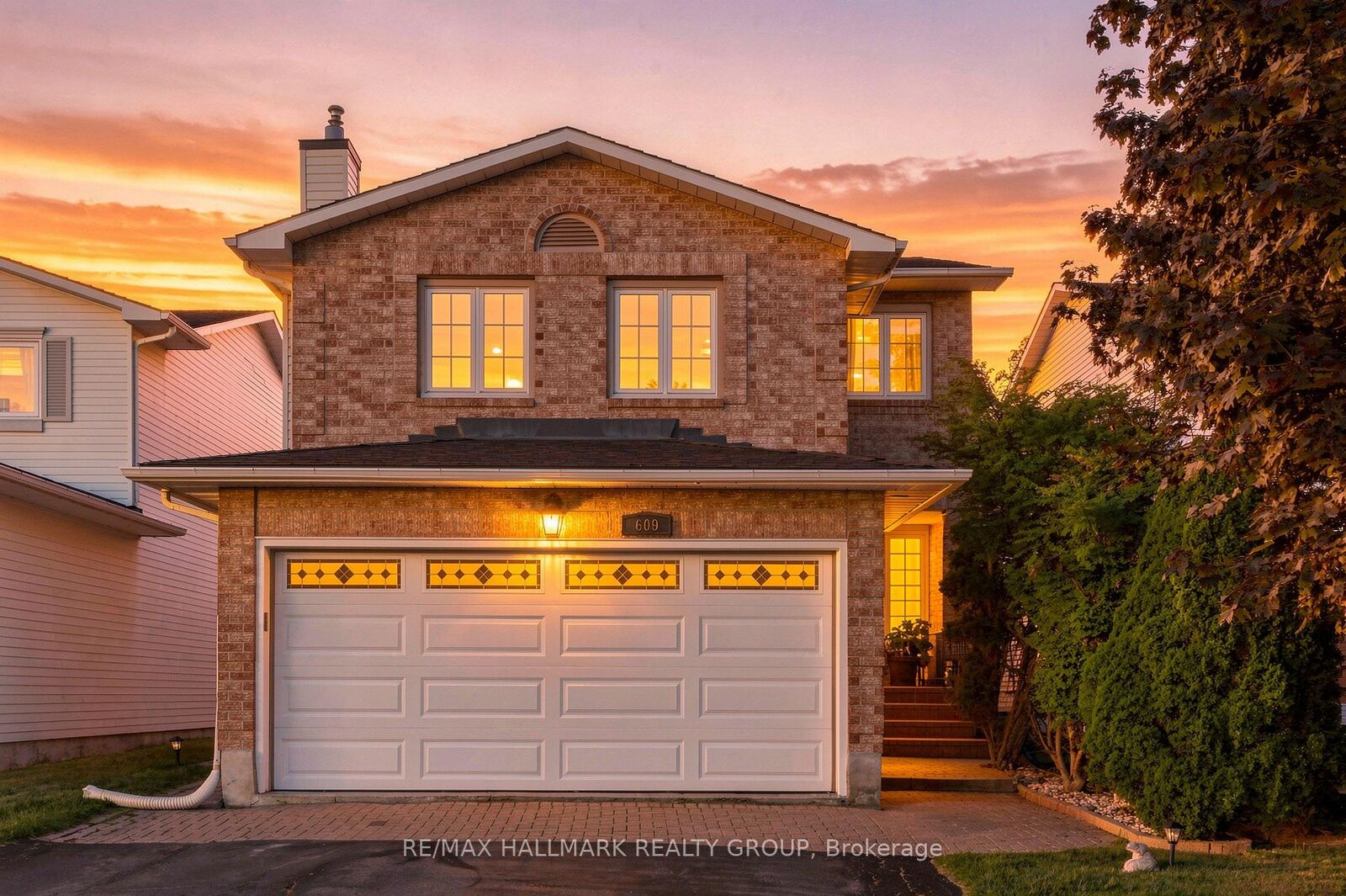 Property Photo:  609 Tourelle Drive  ON K4A 3H5 