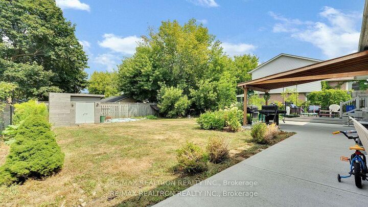 Property Photo: 1282 Winter Avenue Bsmt ON L1H 1T5