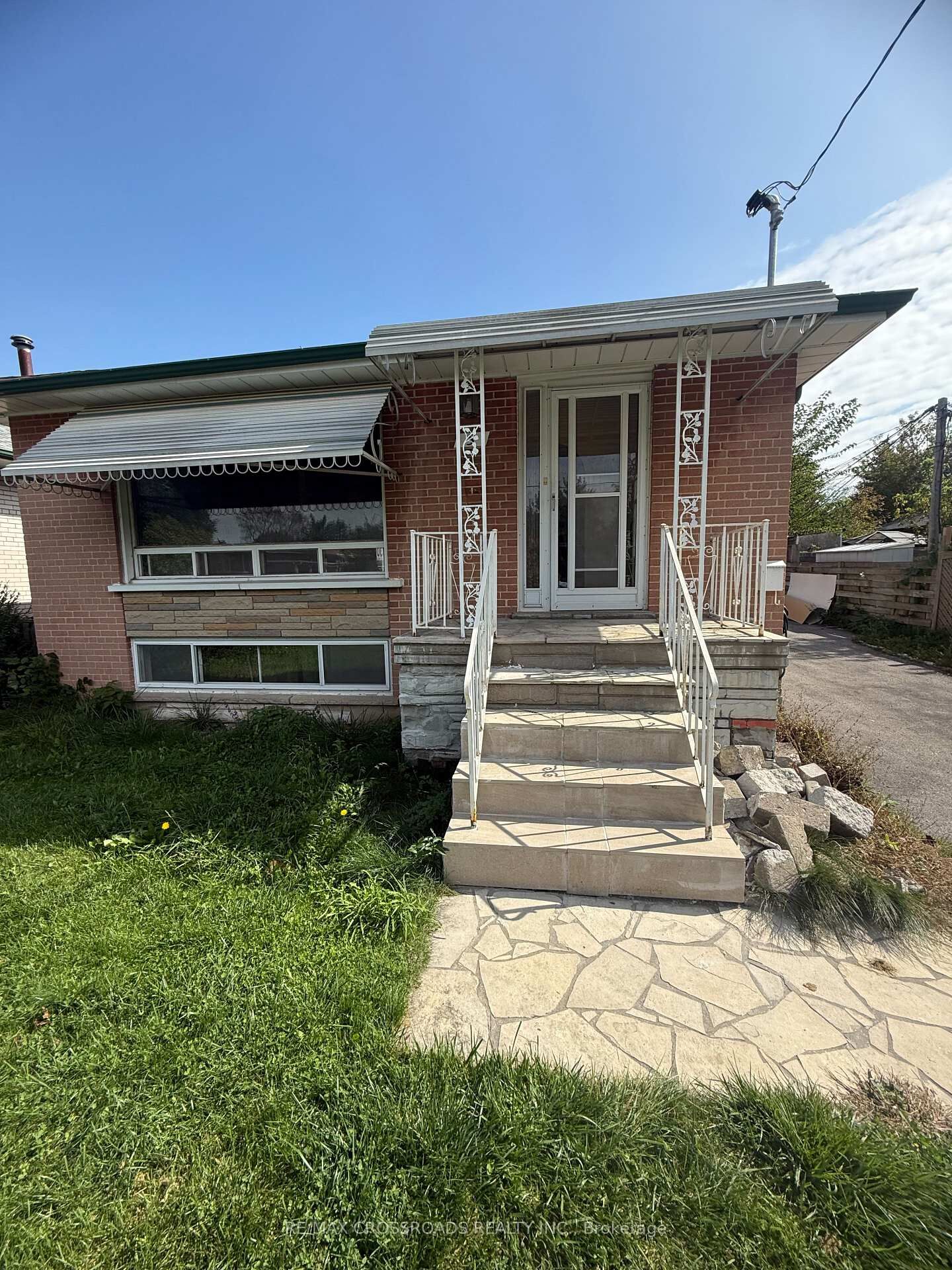 Property Photo:  3 Baybrook Crescent  ON M1H 2R5 