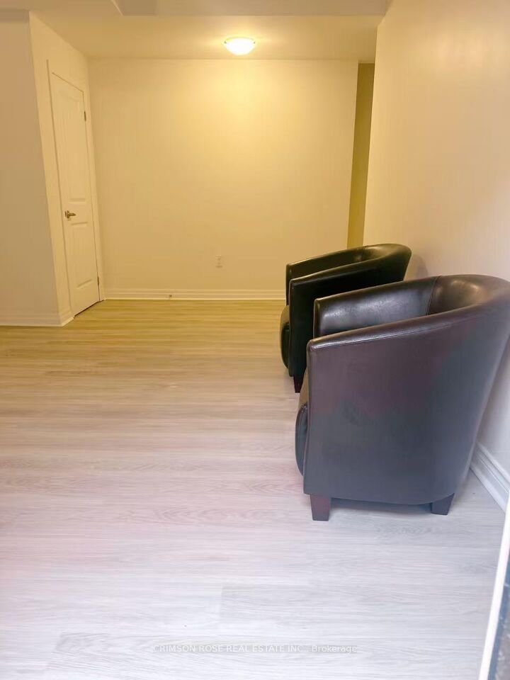 Property Photo:  45 Bowbeer Road Bsmt  ON L6H 0Z5 