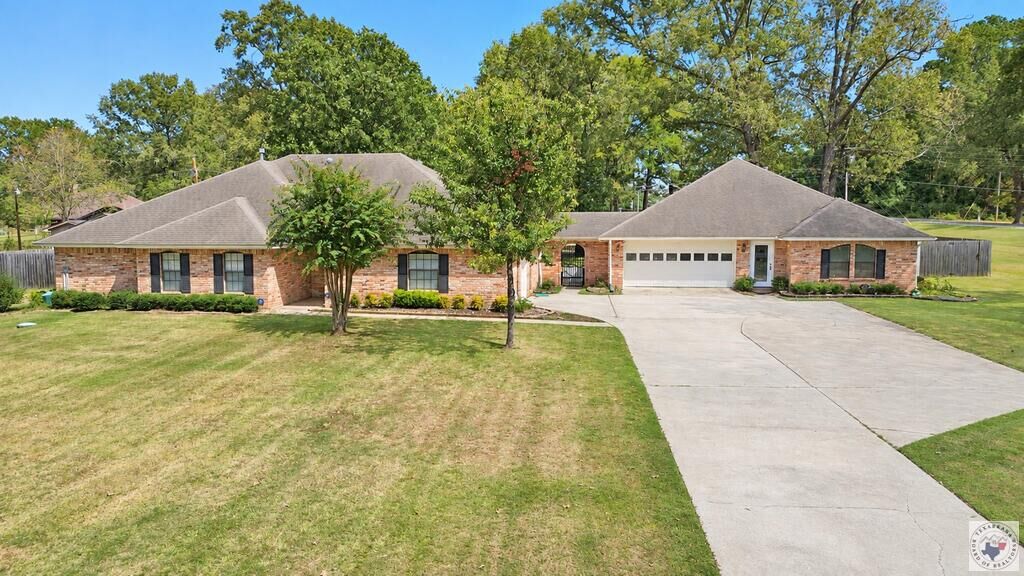 Property Photo: 57 Timber Lane TX 75501