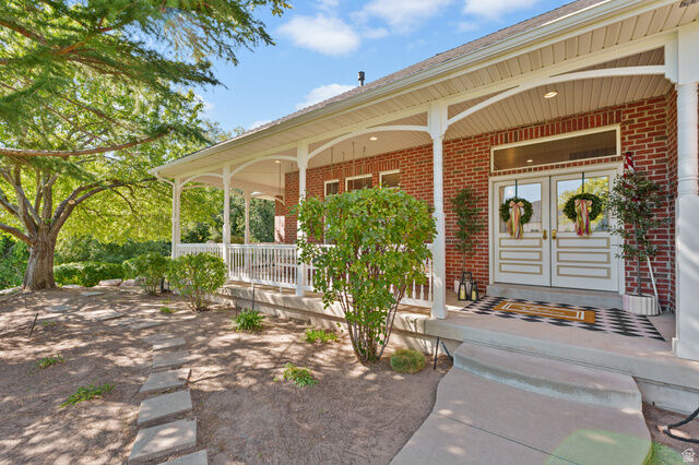 Property Photo: 1818 S Blooming Grove Ln UT 84037