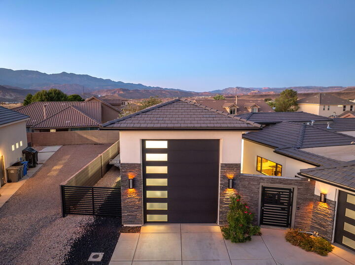 Property Photo:  4036 W 2480 S  UT 84737 