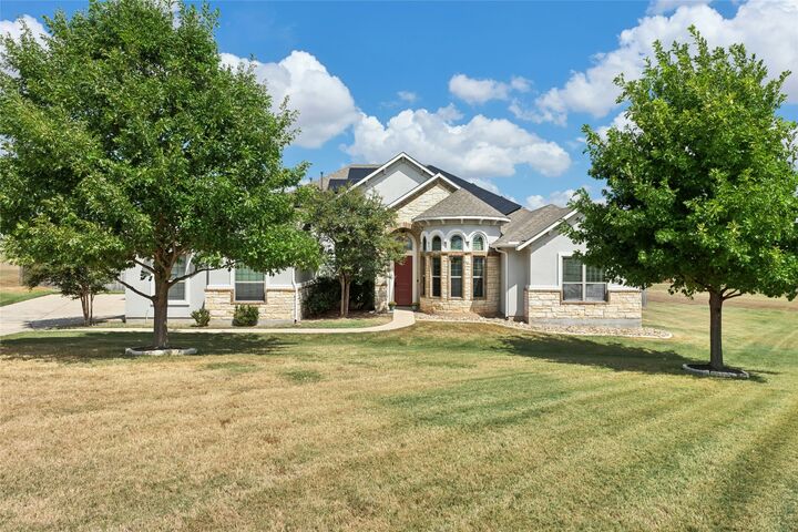 Property Photo:  112 Haven Cove  TX 78634 
