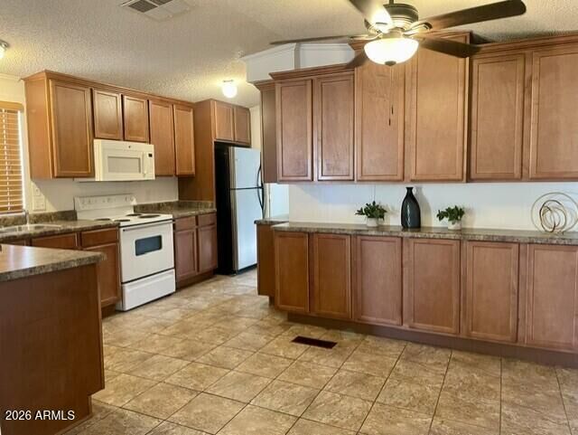 Property Photo:  757 N Dapple Drive  AZ 85119 