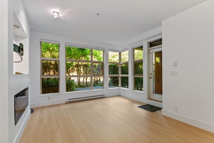 Property Photo:  3606 Aldercrest Drive 208  BC V7G 0A3 