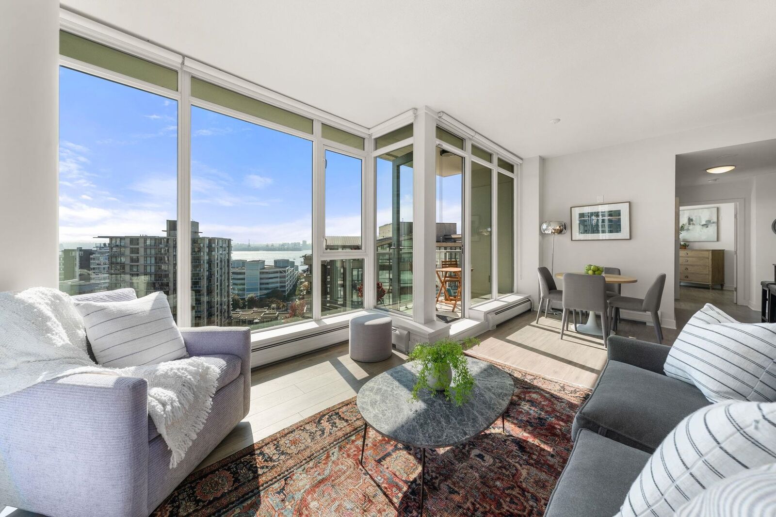 Property Photo:  175 W 2nd Street 1106  BC V7M 0A5 