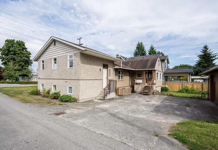 Property Photo:  904 First Street  BC V3L 2J2 