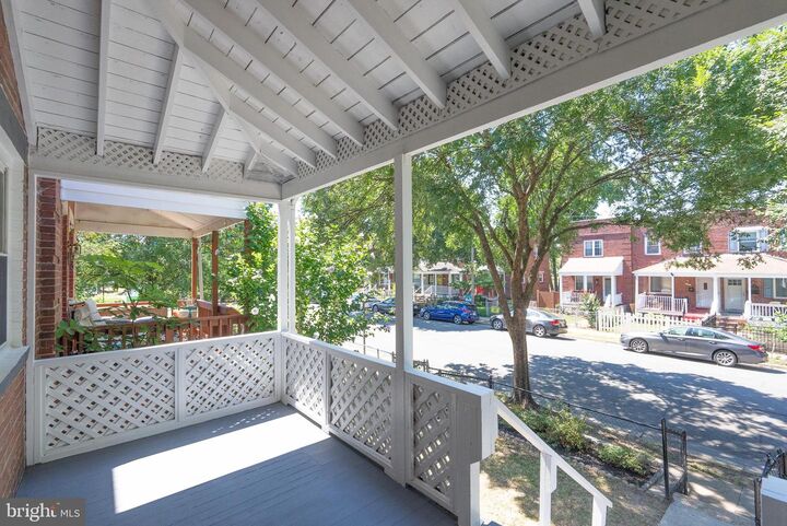 Property Photo: 342 Wesmond Drive VA 22305