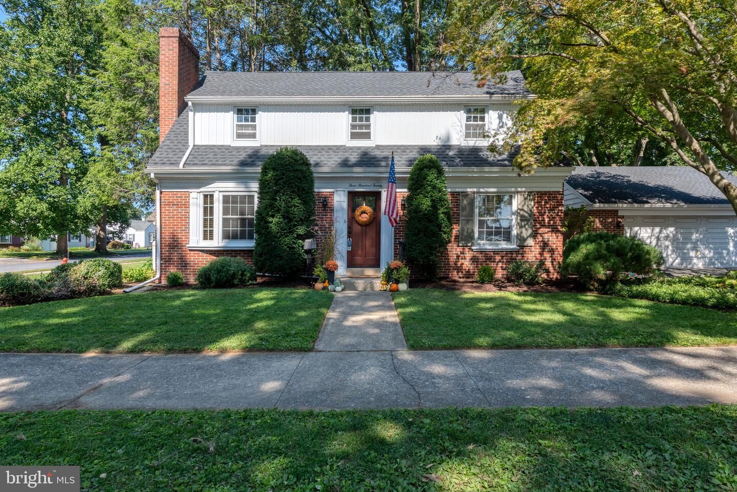 Property Photo: 320 W End Avenue PA 17545